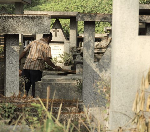 Potret Makam Pasutri Crazy Rich Belanda di Kota Batu, Berdiri Megah di Tengah Perkebunan Dikelilingi Perbukitan Indah