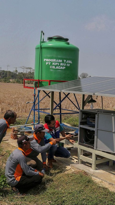 Program Desa Energi Berdikari ini digagas PT Kilang Pertamina Internasional (KPI) dalam kemandirian ekonomi berbasis energi bersih dan terbarukan.