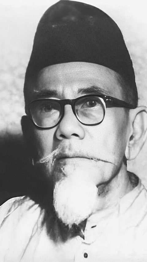 <b>Peristiwa 4 November: Wafatnya Agus Salim, Pejuang Kemerdekaan Indonesia yang Kuasai 7 Bahasa Asing</b>