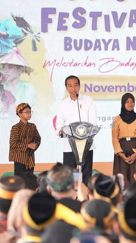 Jokowi: Karakter Budaya Harus Kita Rawat, Jangan Sampai Tergerus Budaya Asing<br>