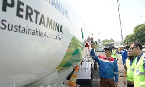 Pemerintah Targetkan Pesawat Pakai Bahan Bakar Campuran Bioavtur di 2025