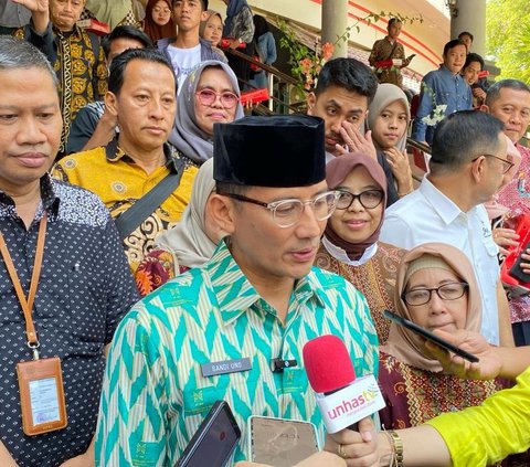 Curhat Sandiaga Gagal jadi Cawapres: Hati Teriris Tapi Muka Harus Tersenyum, Bayangkan Mahfud 5 Tahun Lalu