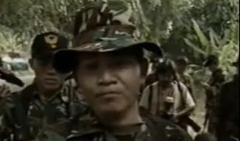 Pada video, terlihat momen saat Dudung diwawancara setelah anggota pasukannya berhasil menangkap dua anggota GAM.
