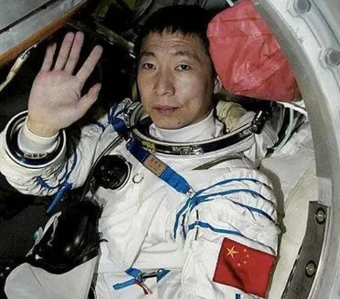 Ini yang Bakal Terjadi Pada Kuku Astronot kalau Terlalu Lama di Luar Angkasa