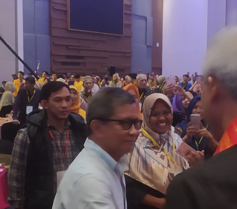 Reaksi Rocky Gerung soal PDIP Segera Cabut Laporan di Bareskrim Polri