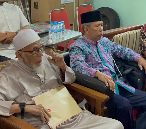 Abu Bakar Ba'asyir Kirim Surat untuk Ganjar Pranowo