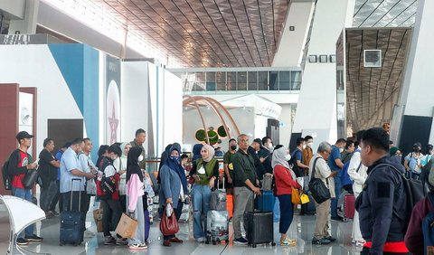 Pihaknya telah menyiapkan penambahan sejumlah fasilitas di Bandara Soekarno-Hatta dan pengaktifasian kembali seluruh terminal kecuali, terminal 1B, C dan 2F.<br>