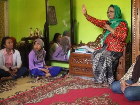 Kisah Nyi Supadmi, Maestro Sinden Indonesia dari Kota Solo