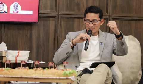 Meski demikian, Sandiaga tetap optimis bahwa target kunjungan wisatawan asal China akan tetap tercapai. 