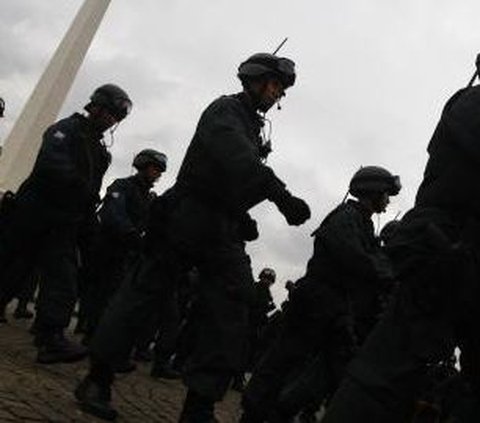 Presiden Jokowi Teken UU ASN, Prajurit TNI-Polri Bisa Isi Jabatan Sipil