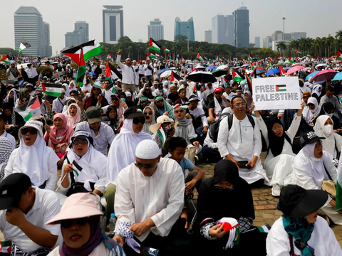 FOTO: Penampakan Lautan Manusia dalam Aksi Bela Palestina di Monas