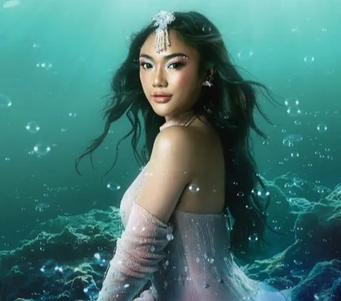 10 Artis Cantik yang Pernah Cosplay Jadi Mermaid, Mana Paling Keren?