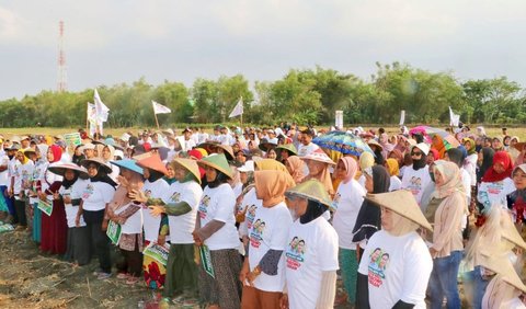 Fathur melihat Prabowo dan Gibran sebagai pasangan yang saling melengkapi. Sehingga, keduanya mampu bersinergi dalam menjamin kesejahteraan para petani.<br>