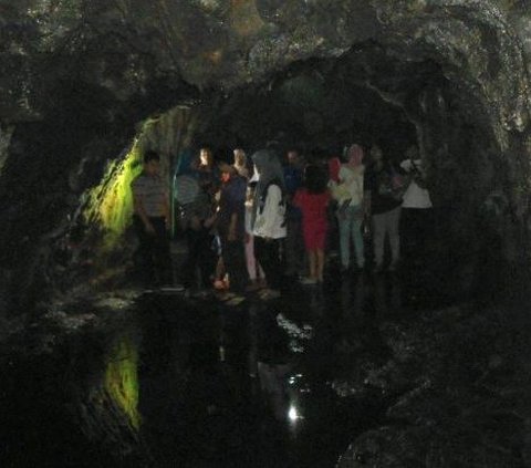 Rumah yang Nyaman Bagi Koloni Kelelawar, Ini Fakta Unik Goa Lawa di Purbalingga