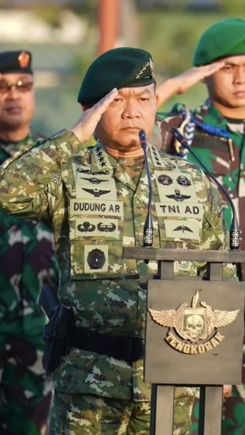 Sosok Cantik ini Ajudan Terlama Mantan Kasad Dudung Abdurachman, Sang Jenderal Pernah Bilang 'Aku Opungmu ya'