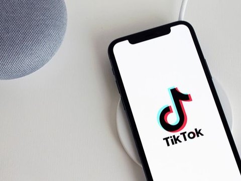 AS Semakin Ketakutan Gen Z Banyak Cari Sumber Berita Lewat TikTok Bukan Google, Ini Bahayanya