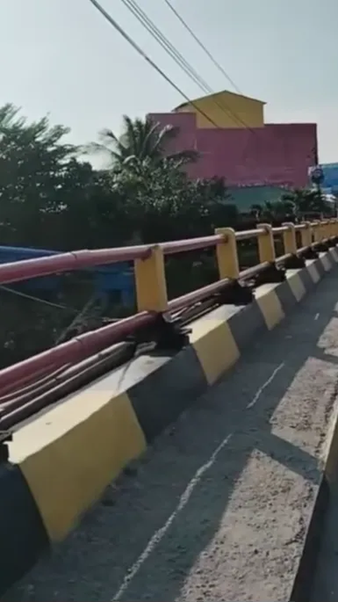 Ngeri Kali, Penampakan Besi Fasilitas Umum dari Jembatan hingga Halte di Medan Hilang Disikat Maling