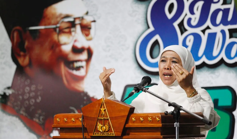 Rosan tak mau buru-buru mengumumkan Khofifah masuk ke dalam timnya. Seperti diketahui, kubu Ganjar-Mahfud juga melirik Khofifah masuk dalam timnya.<br>