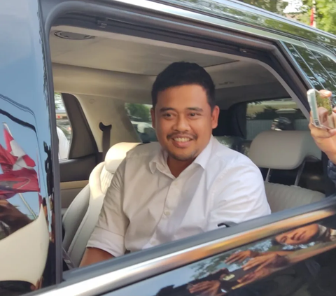 Wali Kota Medan Bobby Nasution memenuhi pemanggilan DPP PDI Perjuangan. Bobby tiba di kantor DPP PDIP, Jakarta, Senin (6/11) sekitar pukul 15.48 WIB.<br>