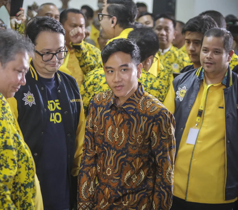 Gibran Diumumkan Jadi Kader di Acara Peringatan HUT Golkar? Begini Jawaban Airlangga