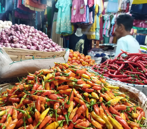 Harga Cabai Rawit Tembus Rp100.000 per Kg, Mendag: Enggak Apa-Apa, Mahal Sekali-Sekali