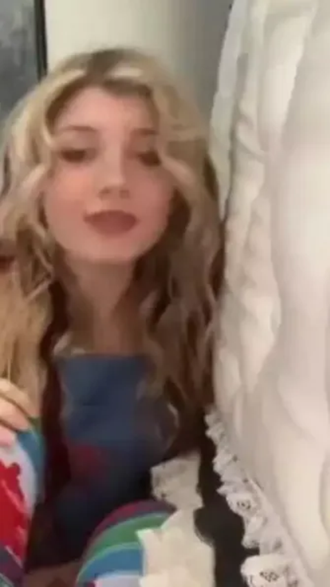 A US TikToker Sleeps in a Coffin Every Day | trstdly: trusted news in simple english