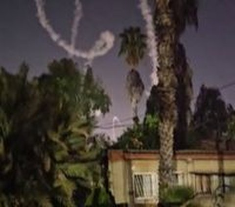 Senjata Makan Tuan, Video Detik-detik Iron Dome Israel Malah Balik Arah Serang Wilayahnya Sendiri