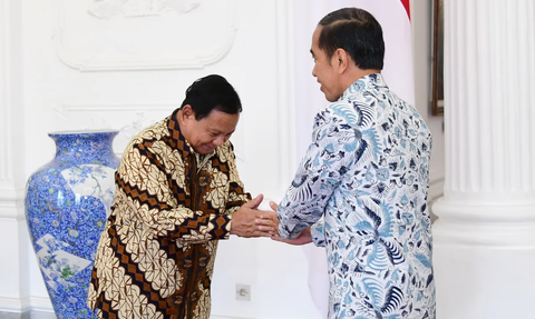 Respons Prabowo Disinggung Pemimpin Kuat oleh Jokowi