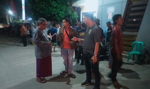 Dua Warga Bekasi Ditembak Pemotor Berboncengan, Diduga Sakit Hati Ditegur Kebut-Kebutan