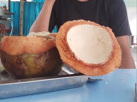 Menyantap Bakso Degan di Tepi Sawah Bojonegoro, Punya Cita Rasa Unik Gurih Segar Menggoyang Lidah