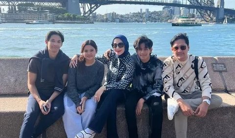 Momen Manis di Sydney dengan Anak-anak Tersayang