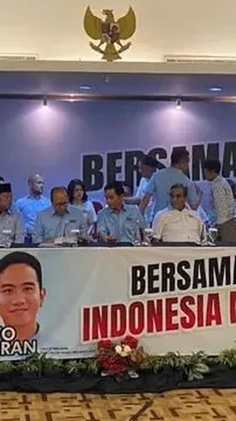 Bertabur Bintang! Eks Panglima TNI, Kapolri, Kasad, Kasau & Kasal di Tim Prabowo