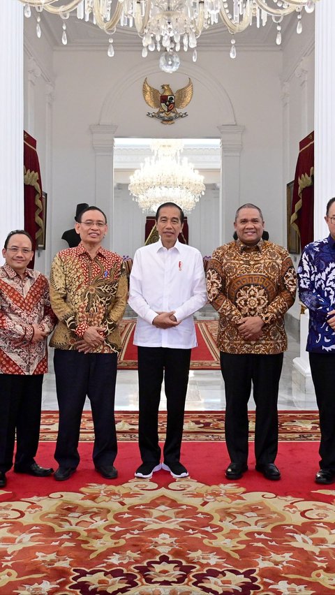 Jokowi Minta Forum Rektor Beri Masukan Tentang Indonesia Maju ke Tiga Capres<br>