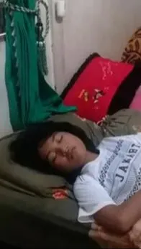 <b>Pernah Viral Usai Terlelap 14 Hari 14 Malam, Ini Potret Terbaru Echa 'Si Putri Tidur' Asal Banjarmasin</b><br>