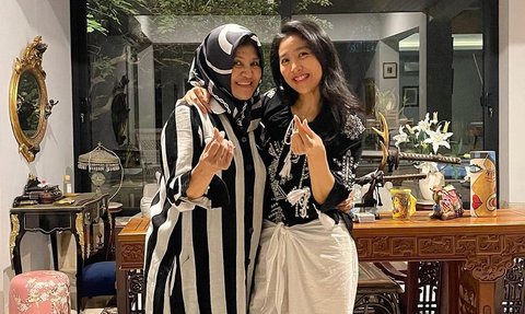 Potret Hangat Olivia Zalianty dan Sang Ibu Tetty liz Indriati yang Selalu Kompak