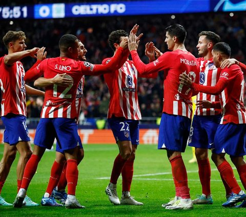 Atletico Madrid pesta gol saat menjamu Celtic dalam laga lanjutan Grup E Liga Champions. Bertanding di Stadion Metropolitano, Rabu (7/11/2023) dini hari WIB, tim asuhan Diego Simeone menang telak dengan skor 6-0.<br>