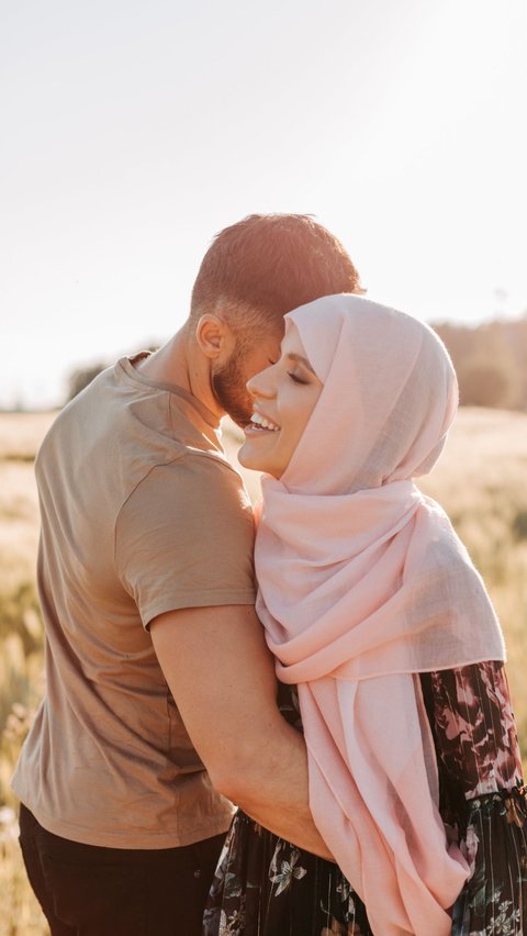 Mengandung Nilai-Nilai Ibadah, Inilah 7 Hak Istri yang Wajib Dipenuhi Suami agar Terjamin Rasa Aman