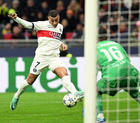 FOTO: Perkasa, AC Milan Bungkam PSG 2-1 dan Bikin Mbappe Tak Berkutik