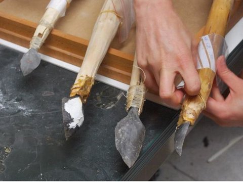 Arkeolog Temukan Alat Pelempar Tombak Tertua, Dipakai Manusia Purba Berburu 31.000 Tahun Lalu
