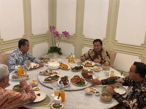 Jokowi Ungkap Alasan Kumpulkan 3 Bacapres: Jangan di Atas Sudah Makan Bersama, di Bawah Masih Ribut