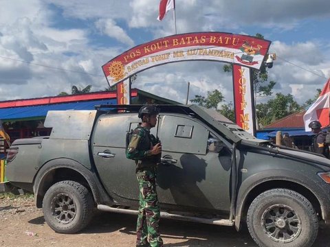 Bang Alex Komandan Pandawa Kostrad Pimpin Pasukan TNI 'Belah' Jalur Berbahaya, Bawa 7 Kendaraan Lapis Baja