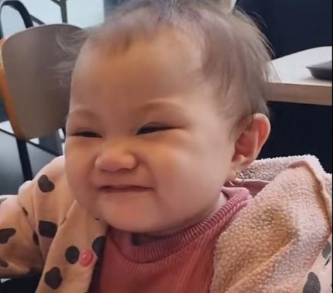 Viral Video Cute Baby's Funny Confession Watched 2.3 Million Times
