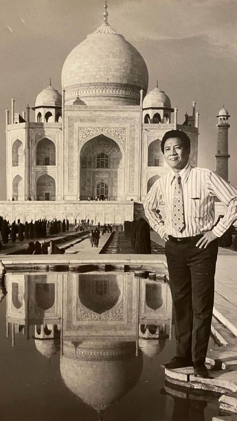 Kenang Kepergian sang Ayah, Erick Thohir Ungkap Kesamaan Masjid At Thohir dengan Taj Mahal