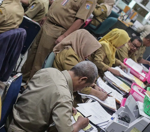 UU ASN Disahkan Jokowi, PPPK Resmi Bakal Dapat Uang Pensiun