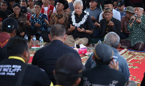 Guyonan Ganjar saar Rakernas LDII: Bakal Belikan Sepeda ke Peserta yang Tepuk Tangan