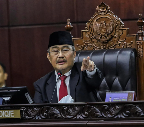 Serangan Balik Anwar Usman Usai Dicopot dari Ketua MK: Sidang MKMK Menyalahi Aturan