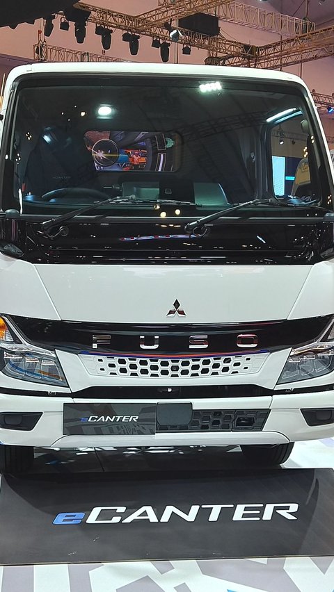 Mitsubishi Fuso Ungkap Persiapan Truk Listrik eCanter Mengaspal di Indonesia 2024