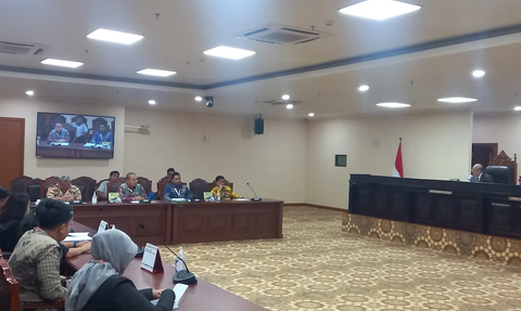 Diminta Hakim MK Perbaiki Berkas Gugatan Syarat Usia Capres-Cawapres, Pelapor Minta Proses Sidang Dipercepat