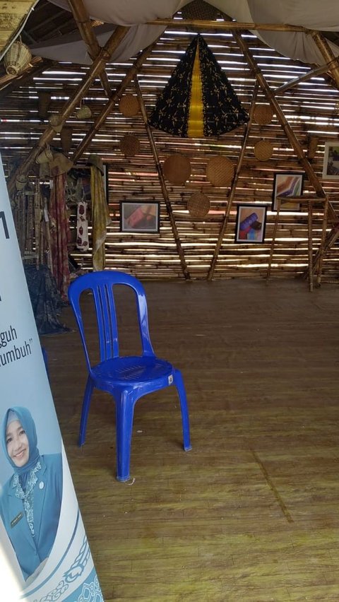 Angkat Kearifan Lokal, Stand UMKM Taliabu Terbuat dari Bambu dan Rumbia