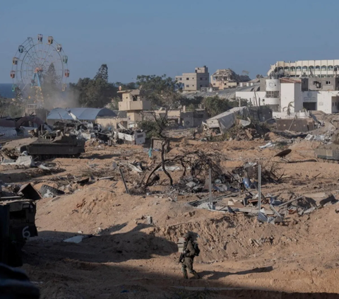 FOTO: Tentara Zionis Israel Temukan Deretan Senjata Hamas, Ini Penampakannya dari AK-47 hingga Roket Anti-Tank